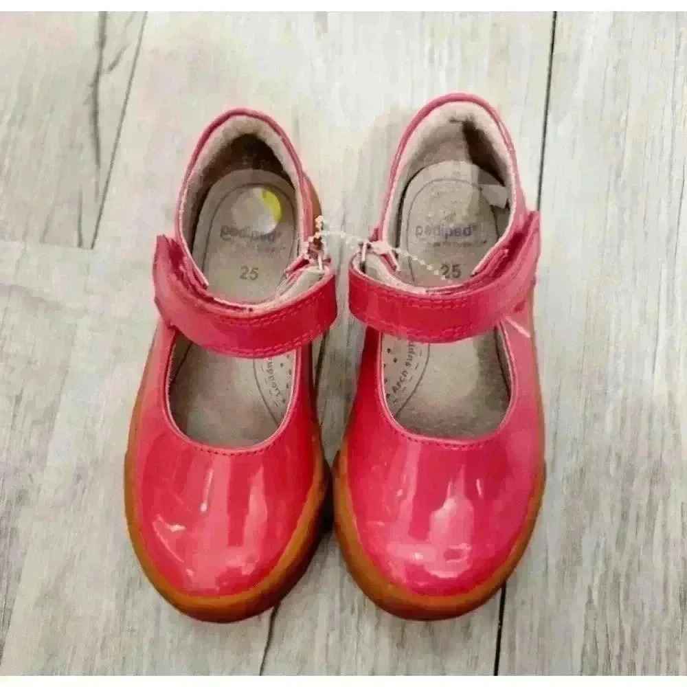 Pediped FlexZone Shoes 8.5C